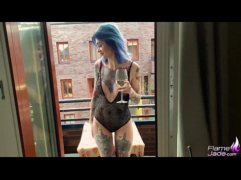 ❤️ Kæmpe pige suger med en sut og knepper lidenskabeligt under åben himmel ❤️❌ Fucking video at da.bestsexporno.ru
